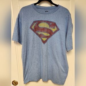 $5 Superman short sleeve t-shirt. Blue. Size XL‎